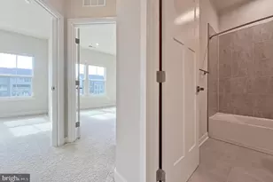 4456 Sulford Ter, Chantilly, VA 20151 - Photo 19