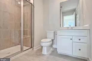 4456 Sulford Ter, Chantilly, VA 20151 - Photo 5