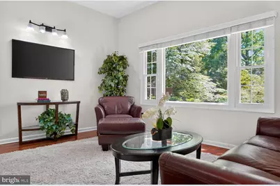 5845 Rexford Drive #721, Springfield, VA 22152 - Photo 9