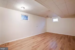 2405 Phillips Dr, Alexandria, VA 22306 - Photo 29