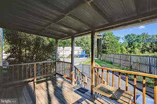 2405 Phillips Dr, Alexandria, VA 22306 - Photo 37