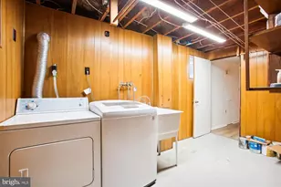 2405 Phillips Dr, Alexandria, VA 22306 - Photo 31