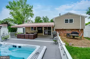 8513 Fairburn Dr, Springfield, VA 22152 - Photo 43
