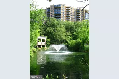 8380 Greensboro Drive #323, McLean, VA 22102 - Photo 15