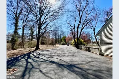 2127 Pimmit Drive, Falls Church, VA 22043 - Photo 25