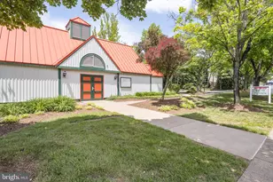 14392 Flourcastle Ct, Centreville, VA 20120 - Photo 27