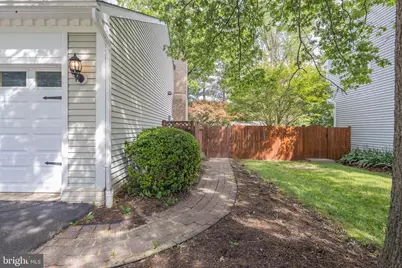 14392 Flourcastle Court, Centreville, VA 20120 - Photo 5