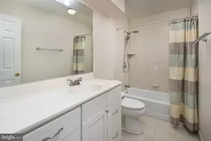 14392 Flourcastle Ct, Centreville, VA 20120 - Photo 35