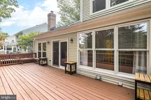 14392 Flourcastle Ct, Centreville, VA 20120 - Photo 13