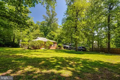 9216 Weant Drive, Great Falls, VA 22066 - Photo 5