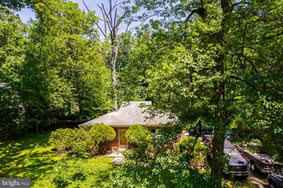 9216 Weant Drive, Great Falls, VA 22066 - Photo 11