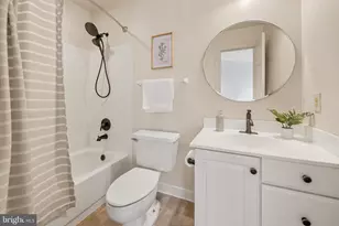 9536 Shepherd Hills Dr, Lorton, VA 22079 - Photo 21