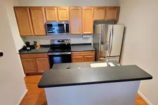 3910 Penderview Dr, Fairfax, VA 22033 - Photo 5