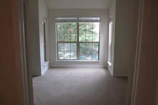3910 Penderview Dr, Fairfax, VA 22033 - Photo 7
