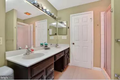 9063 Golden Sunset Lane, Springfield, VA 22153 - Photo 13