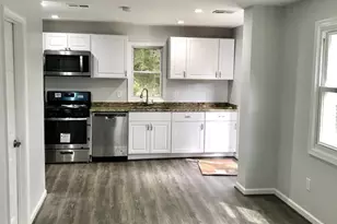5871 Blaine Dr, Alexandria, VA 22303 - Photo 9