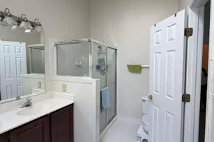 6618 Thurlton Dr, Alexandria, VA 22315 - Photo 13