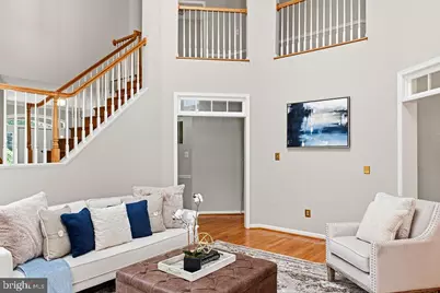 10008 Leamoore Lane, Vienna, VA 22181 - Photo 17