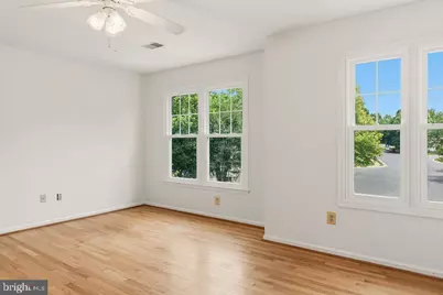 10008 Leamoore Lane, Vienna, VA 22181 - Photo 33