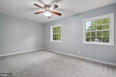 14894 Lambeth Square, Centreville, VA 20120 - Photo 15