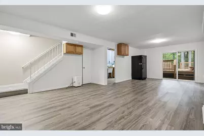 14894 Lambeth Square, Centreville, VA 20120 - Photo 25