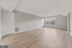 7640 Tremayne Pl, McLean, VA 22102 - Photo 9