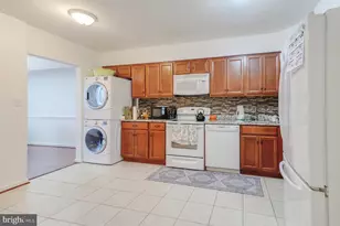 3713 S George Mason Dr, Falls Church, VA 22041 - Photo 9