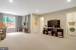 6138 Cinnamon Ct, Alexandria, VA 22310 - Photo 55