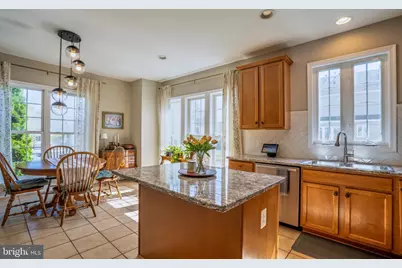 2520 Walnut Leaf Lane, Herndon, VA 20171 - Photo 17