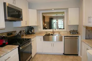 2774 Grovemore Ln, Vienna, VA 22180 - Photo 5