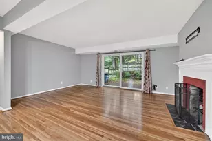 7601 Tiverton Dr, Springfield, VA 22152 - Photo 5
