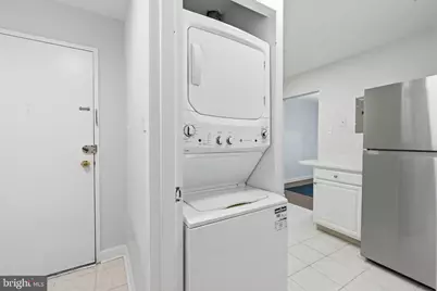1558 Northgate Square #32B, Reston, VA 20190 - Photo 5