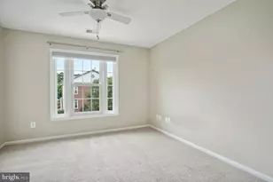 8544 Westown Way, Vienna, VA 22182 - Photo 17