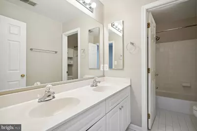 8544 Westown Way, Vienna, VA 22182 - Photo 21