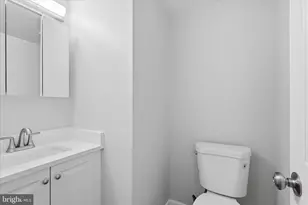 2239 Monaghan Dr, Herndon, VA 20170 - Photo 17