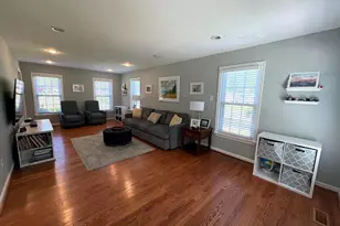 9926 Tartan Ct, Vienna, VA 22181 - Photo 19