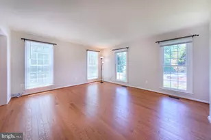 8508 Silverdale Rd, Lorton, VA 22079 - Photo 9