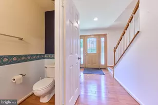 8508 Silverdale Rd, Lorton, VA 22079 - Photo 25