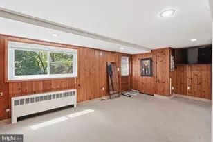 6817 Valley Brook Dr, Falls Church, VA 22042 - Photo 25