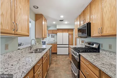 6817 Valley Brook Drive, Falls Church, VA 22042 - Photo 9