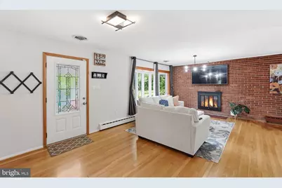 6817 Valley Brook Drive, Falls Church, VA 22042 - Photo 5