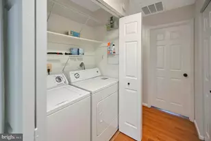 6650 Cypress Point Rd, Alexandria, VA 22312 - Photo 23