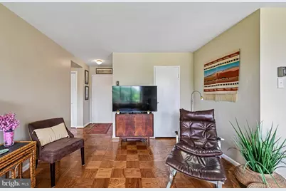6641 Wakefield Drive #415, Alexandria, VA 22307 - Photo 17