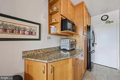 6641 Wakefield Drive #415, Alexandria, VA 22307 - Photo 7