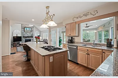 9830 Faust Drive, Vienna, VA 22182 - Photo 15