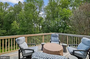 9830 Faust Dr, Vienna, VA 22182 - Photo 31