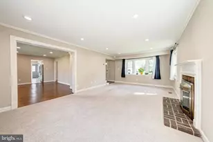 13204 Pressmont Ln, Fairfax, VA 22033 - Photo 5