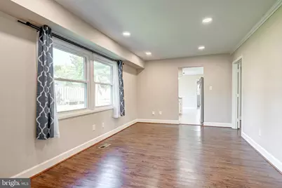 13204 Pressmont Lane, Fairfax, VA 22033 - Photo 7