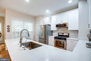 5357 Crimson Sky Ct, Centreville, VA 20120 - Photo 23