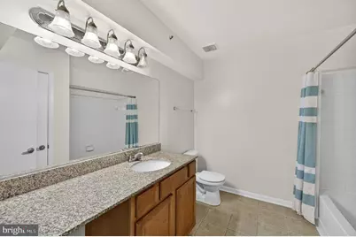 3179 Summit Square Drive #2-E1, Oakton, VA 22124 - Photo 35